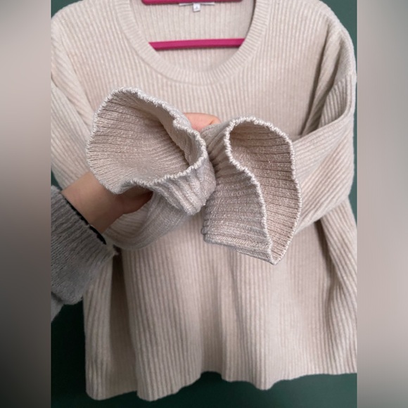 Madewell- cotton blend crewneck boxy fit cream beige ribbed sweater front pocket - Picture 6 of 12